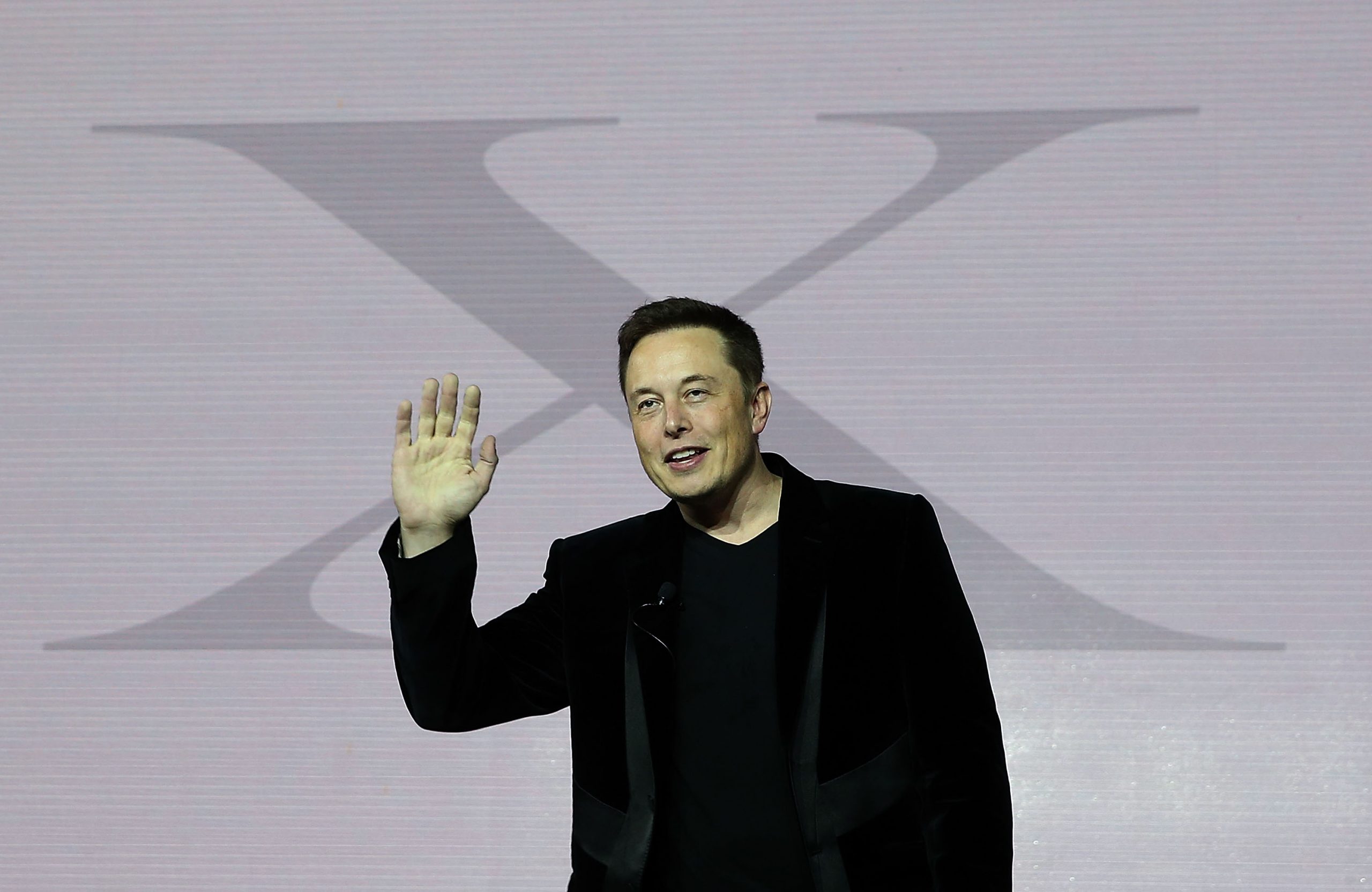 Mr. Beast l-a refuzat pe Elon Musk. Cel mai popular youtuber din lume nu vrea să audă de X