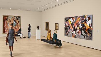 Un model nud dă în judecată un muzeu din SUA pentru că a fost pipăit de vizitatori