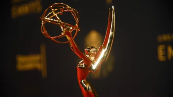 Premiile Emmy 2024: Succession, The Bear și Beef, printre câștigători