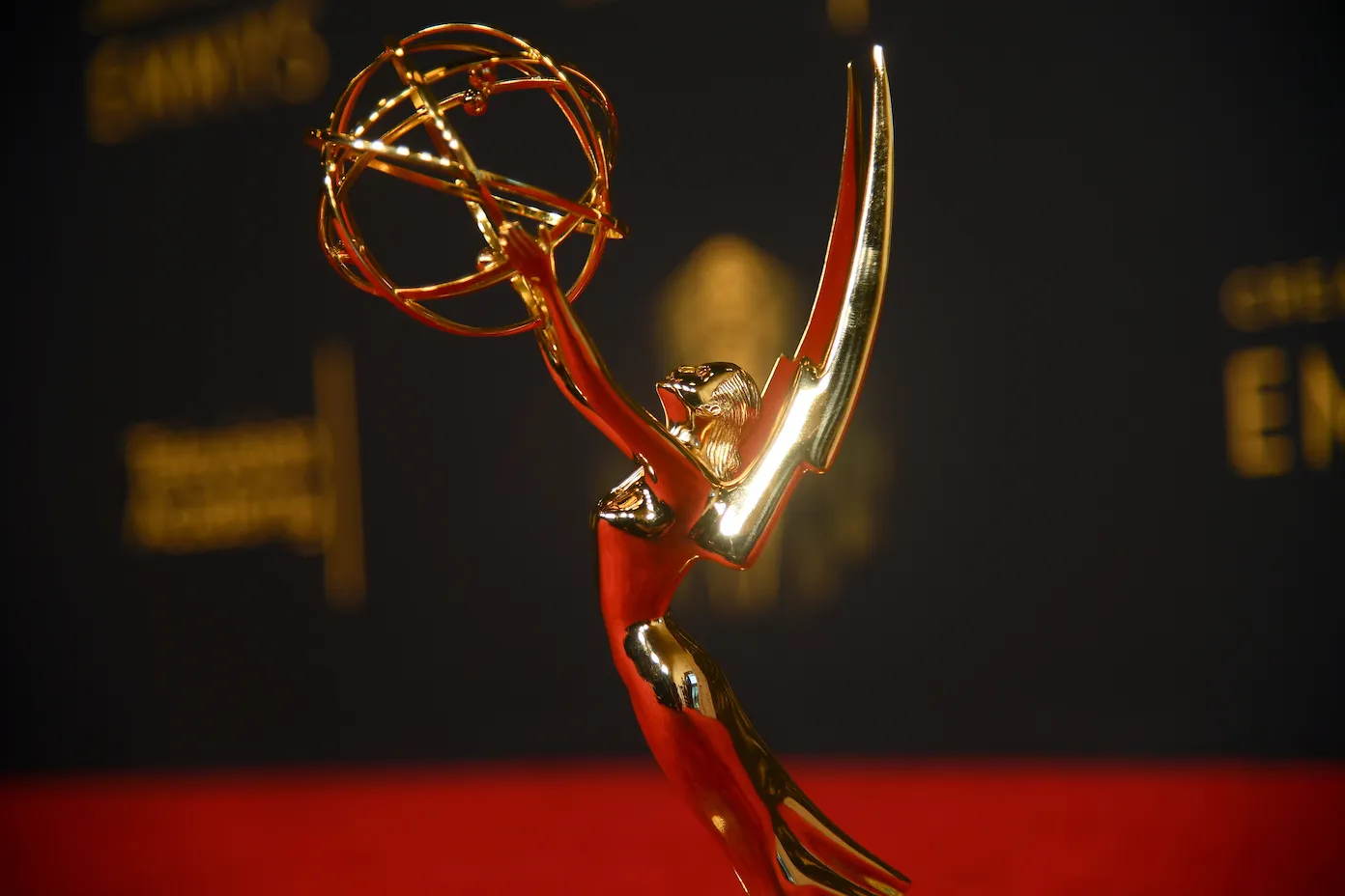 Premiile Emmy 2024: Succession, The Bear și Beef, printre câștigători