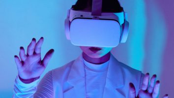 Poliția britanică anchetează primul caz de viol în Metaverse