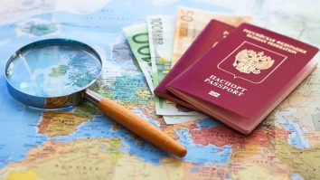 Lupta cu turismul excesiv: Mai multe țări și orașe introduc taxa de turism în 2024