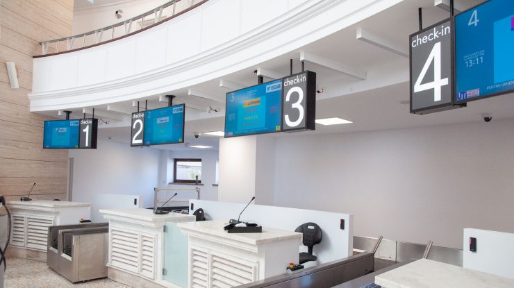 România își securizează trei aeroporturi cu tehnologie video AI. În ce orașe vor fi localizate bagajele de inteligența artificială