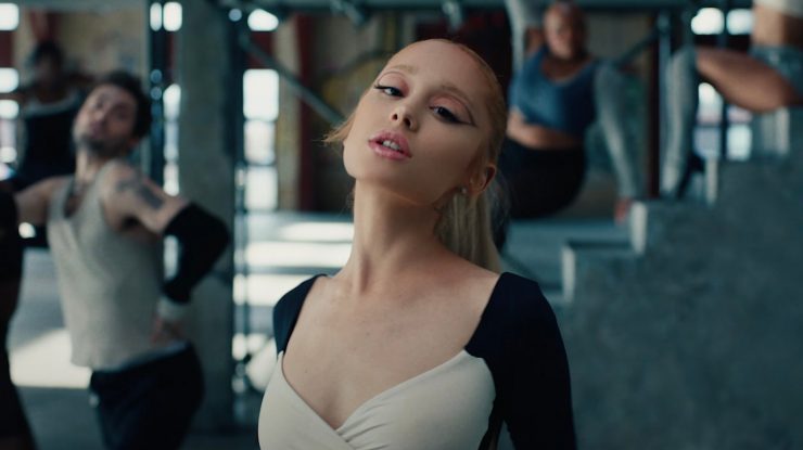VIDEO. Ariana Grande și-a lansat videoclipul noii sale piese. Cum se numește viitorul său album?