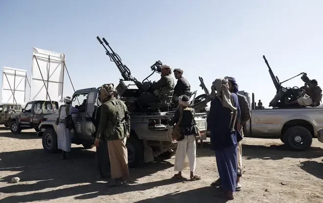 Marea Britanie și aliații săi „își rezervă dreptul de a răspunde în mod corespunzător” după ce un petrolier a fost lovit în largul coastelor Yemenului