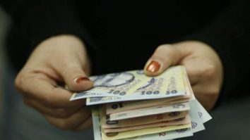 Bilanţ pe 2023: Cheltuielile statului au scăpat din mână şi au fost mai mari decât programarea