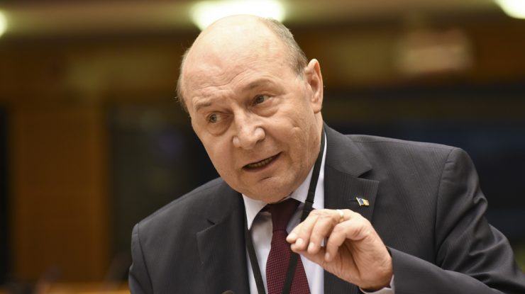 Traian Băsescu este internat în Spitalul Militar de cinci zile