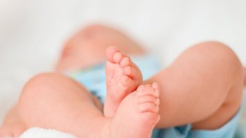 Femeile de peste 40 de ani cresc natalitatea în SUA. Specialiștii afirmă că tinerii amână să-și întemeieze o familie