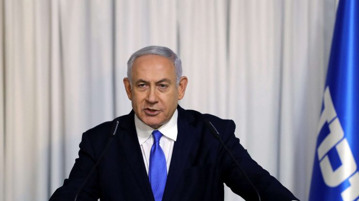 Peste 40 de înalţi foşti oficiali israelieni şi oameni de afaceri cer înlăturarea lui Netanyahu