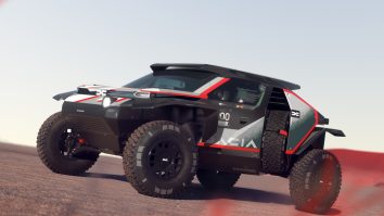 Dacia a dezvăluit noul prototip, Sandriders, cu care va participa la Raliul Dakar. Cine este campionul mondial care o va conduce în următoarele trei ediții?