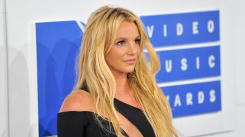 Britney Spears își cere iertare față de Justin Timberlake pentru dezvăluirile pe care le-a făcut în autobiografia sa