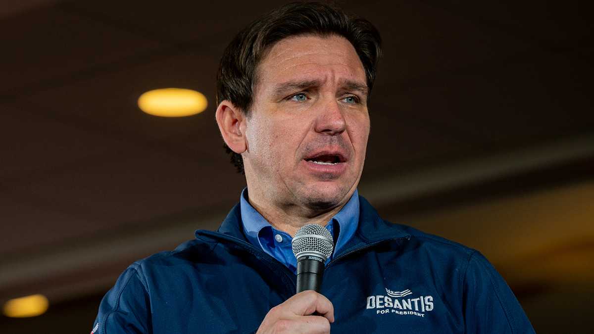 Ron DeSantis se retrage din cursa pentru Casa Albă și îl susține pe Donald Trump