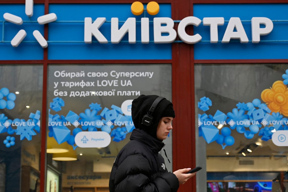 Noi detalii privind atacurile cibernetice din Ucraina: Când și cum s-au infiltrat hackerii ruși în sistemul gigantului de telecomunicații Kyivstar
