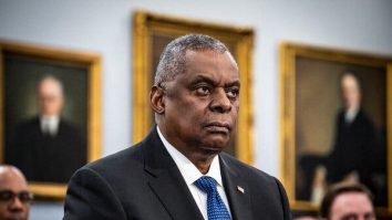 Pentagonul trebuie să dea explicații după ce a ascuns de Administrația Biden și de Congres spitalizarea lui Lloyd Austin