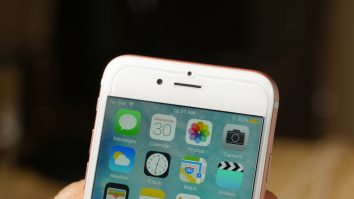 Cum prelungești durata de viață a bateriei iPhone-ului? Apple vine cu sfaturi ,,oficiale”