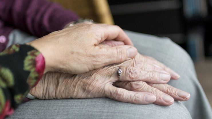 STUDIU. Unul din doi români se aşteaptă să trăiască până la 90 de ani. Care sunt secretele longevității