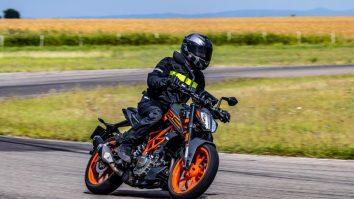 Piața de motociclete a explodat în 2023. Ce motoare preferă românii