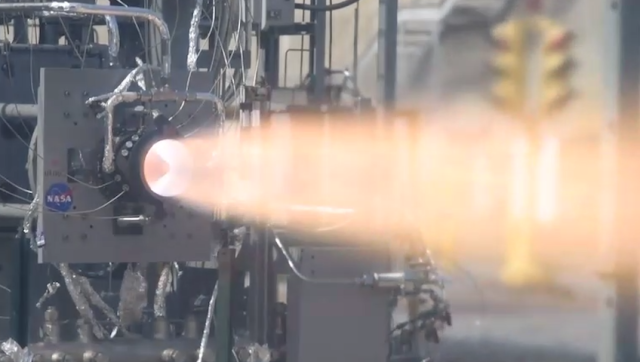 NASA face motoare la imprimanta 3D. Cum ar putea facilita călătoriile pe distanțe lungi în spațiu?