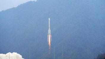 Un satelit chinez ar fi survolat spațiul aerian al Taiwanului. Autoritățile au emis o „alertă de raid aerian”