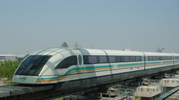 Trenurile care levitează cu 550km/h vor fi operaționale în 2030. Cât de repede ar putea fi implementat sistemul în Europa