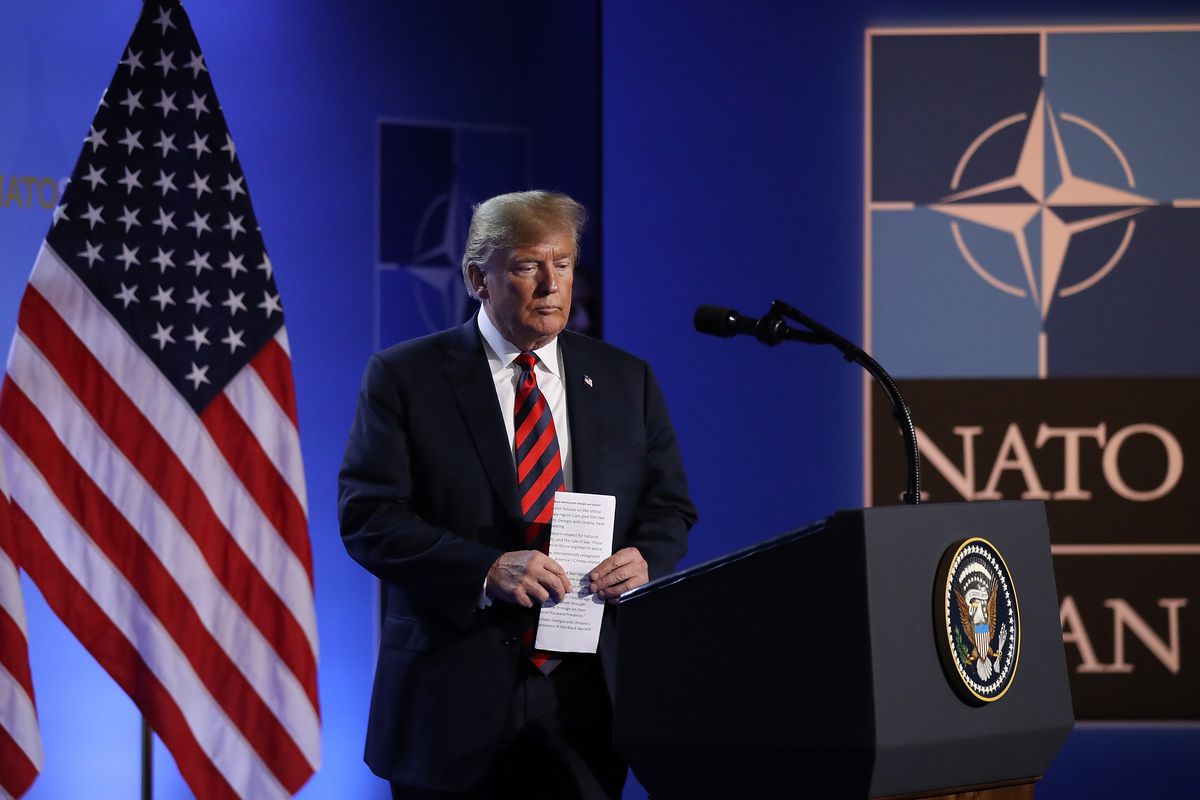 Jean-Pierre Robin: „Donald Trump uită că cheltuielile militare ale Statelor Unite sunt finanțate de aliații săi”