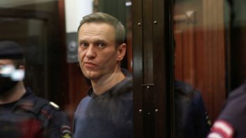 LIVE UPDATE. Ziua 724 de război în Ucraina. Un critic al Kremlinului spune că există trei motive care stau la baza momentului „asasinării” lui Navalnîi/ Armata ucraineană își retrage trupele din Avdiivka