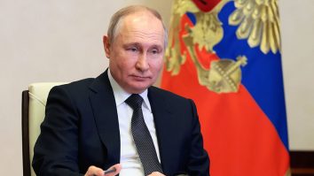 Putin demarează campania de realegere. Câți bani au fost investiți