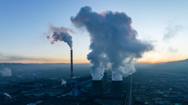 RAPORT. China, cel mai mare poluator din lume, riscă să nu-și atingă obiectivele climatice