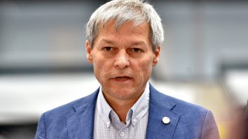 Cioloș: Anunțul despre Alianța PSD-PNL, începutul unui regim autoritar. Comasarea se va face mâine
