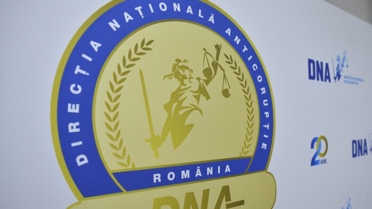 Dosarul DNA al corupției din Vama București: „E grea asta. Ia te rog geanta asta şi pune-o în spate. Asta e ciordeala mea ! (…) S-a dat liber la furat, asta vă spun sigur! La toți, și la noi și la Antifraudă!”