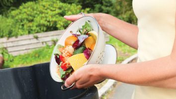 A fost votată legea pentru stoparea risipei alimentare. Cum sunt afectați antreprenorii și populația