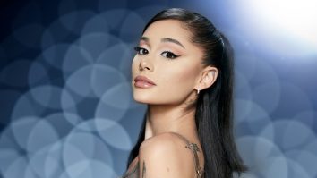 Ariana Grande i-a amenințat cu acțiuni în justiție pe cei care au divulgat piesa „Fantazise”: „Sunteți absolut ipocriți”. Cântăreața a dezvăluit lista melodiilor de pe albumul „Eternal Sunshine”