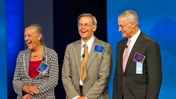 Forbes a făcut topul familiilor bogate. Ce familie se află pe primul loc în clasament