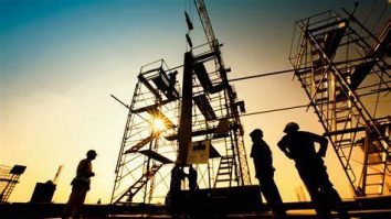 Construcțiile au fost motorul economiei în 2023. Analist: „Cele care nu au mers bine sunt rezidențiale și ne-rezidențiale”