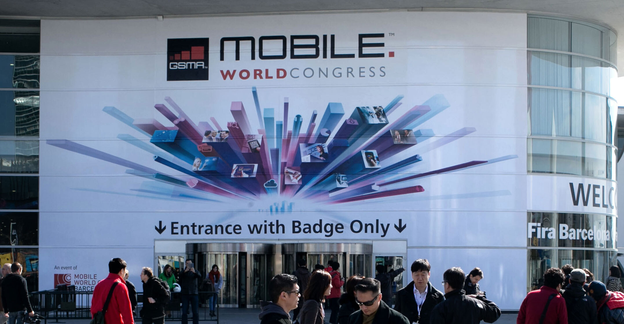 Inteligența artificială înlocuiește aplicațiile. Cum funcționează noul smartphone prezentat la Mobile World Congress
