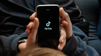 SUA amenință să interzică TikTok. ByteDance are nouă luni să vândă aplicația