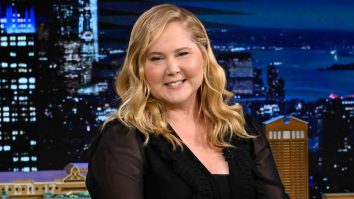 Amy Schumer a fost diagnosticată cu sindromul Cushing