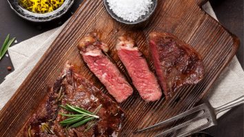 Ce mănânci în weekend? În Bucovina se desfășoară Tabăra Culinară de Iarnă, dedicată cărnii de vită