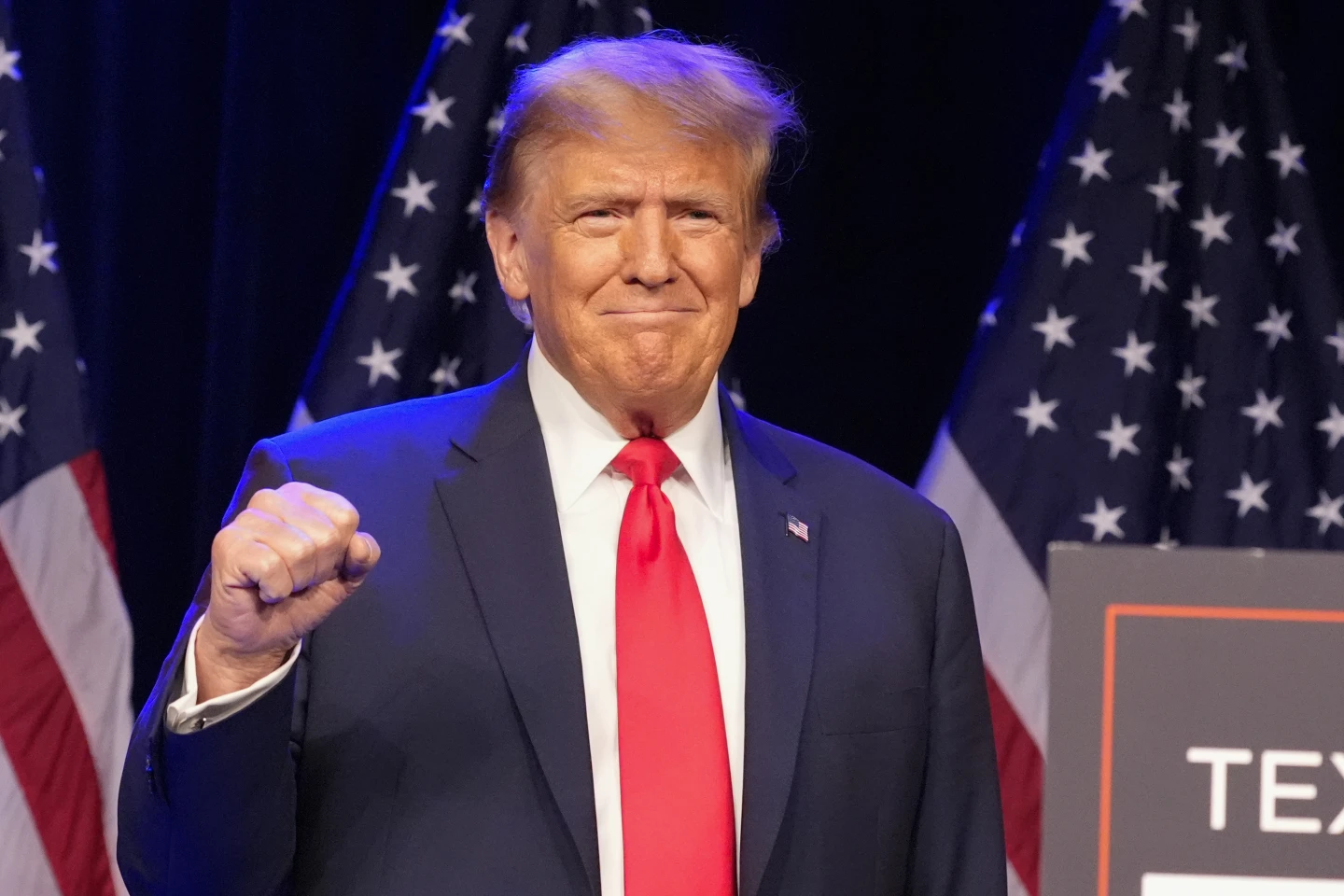 Donald Trump câștigă alegerile republicane din Nevada. A fost singurul candidat important care a participat