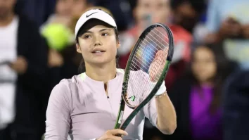 Emma Răducanu a fost eliminată în turul doi la WTA Abu Dhabi după ce a fost învinsă de Ons Jabeur