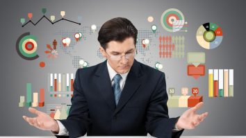 Cum ne dezvoltăm gândirea critică? Alexandra Gherguț-Babii: „Ar trebui să căutăm informații cu care nu prea suntem de acord”