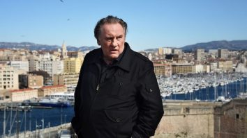 Actorul Gerard Depardieu se confruntă cu o nouă plângere de agresiune sexuală. Ce s-ar fi întâmplat între el și o scenografă