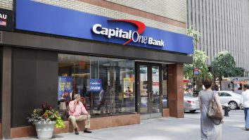 Capital One cumpără Discover pentru 35 de miliarde de dolari. Tranzacția reunește principalele companii de carduri de credit din SUA
