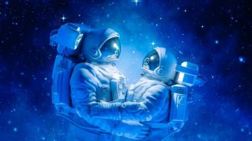 Atracția sexuală merge doar cu atracție gravitațională. Se face sau nu sex în spațiu?