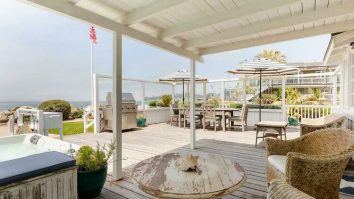 Vedetele își închiriază casele pe Booking. Ce trebuie să faci ca să stai în locuința Milei Kunis