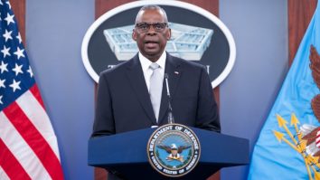 Lloyd Austin e din nou în spital. Secretarul Apărării îi transferă atribuțiile adjunctului