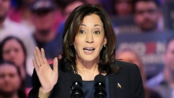 Trump contestă preluarea banilor strânși pentru Biden de către Kamala. Harris a strâns 100 mil. $ de când actualul președinte și-a anunțat retragerea
