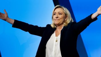 Marine Le Pen se află pe primul loc în intenţiile de vot pentru primul tur al unui scrutin prezidenţial