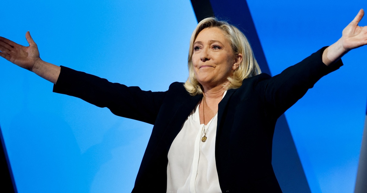 Marine Le Pen se află pe primul loc în intenţiile de vot pentru primul tur al unui scrutin prezidenţial