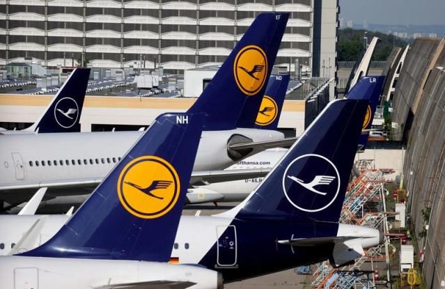 Angajații Lufthansa au intrat în grevă pentru a doua oară în această lună. Activitatea de pe mai multe aeroporturi din Germania este afectată